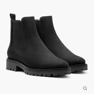 Thursday Boot Company Women's Black Chelsea Lug-Sole Ankle Boots